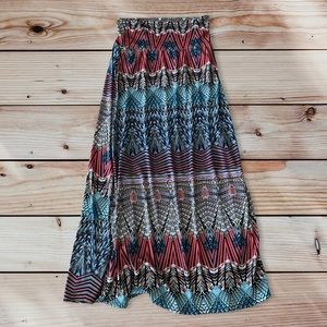 Patterned skirt long
